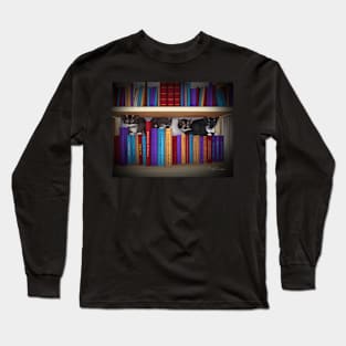 Kitten Bookshelf Long Sleeve T-Shirt